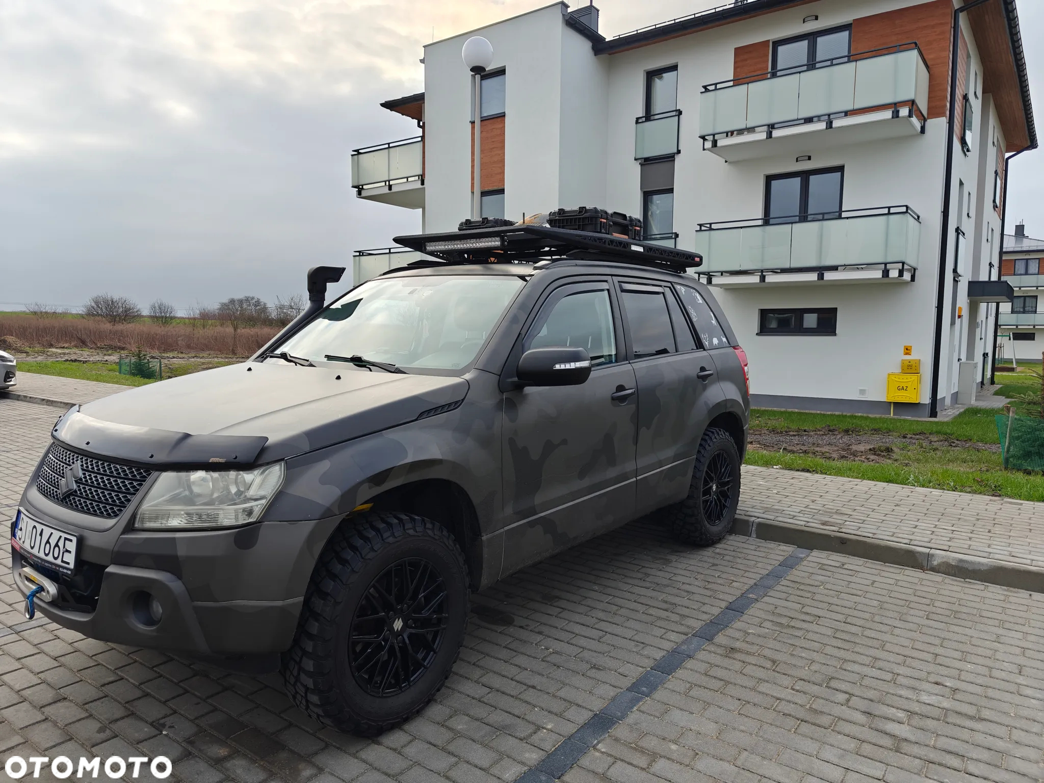 Suzuki Grand Vitara 2.4 De Luxe