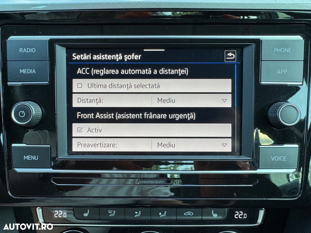 VOLKSWAGEN Passat 2020 — imagine 13
