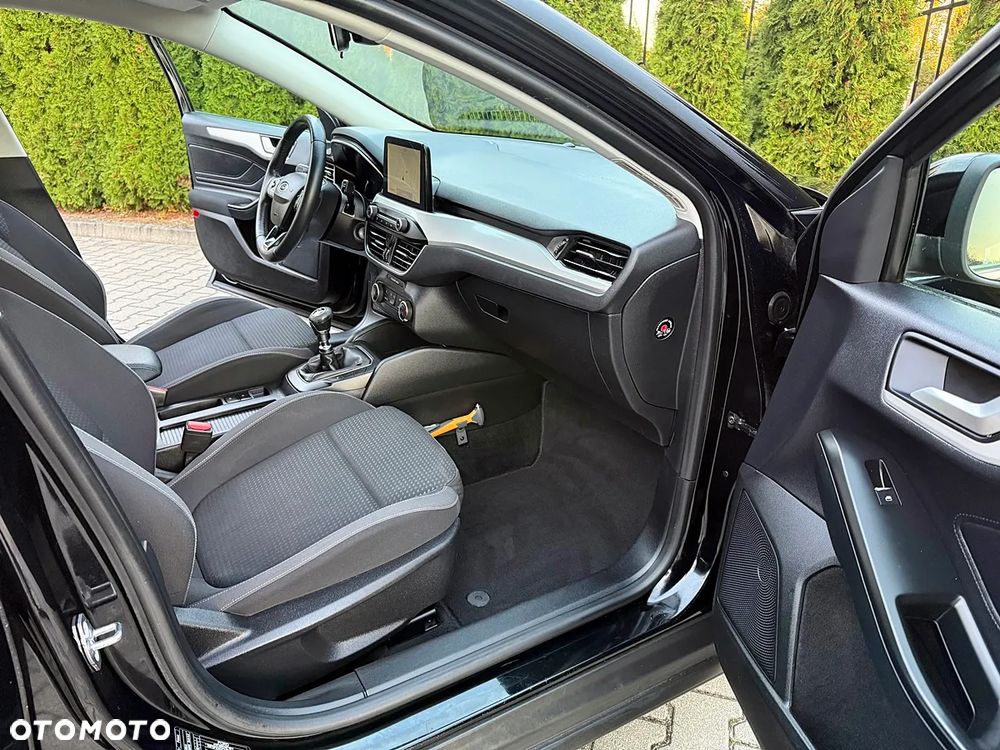 Ford Focus 1.5 EcoBlue STart-Stopp-System TITANIUM - 16
