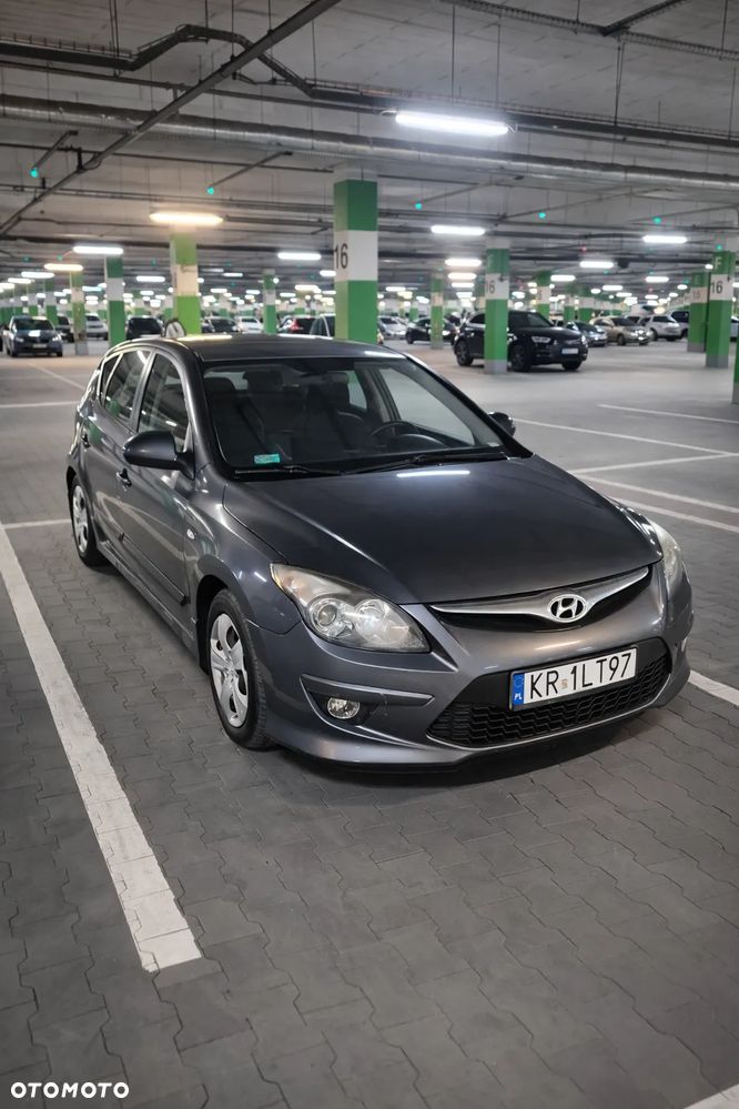 Hyundai i30 1.6 CRDi Comfort EU5 - 1