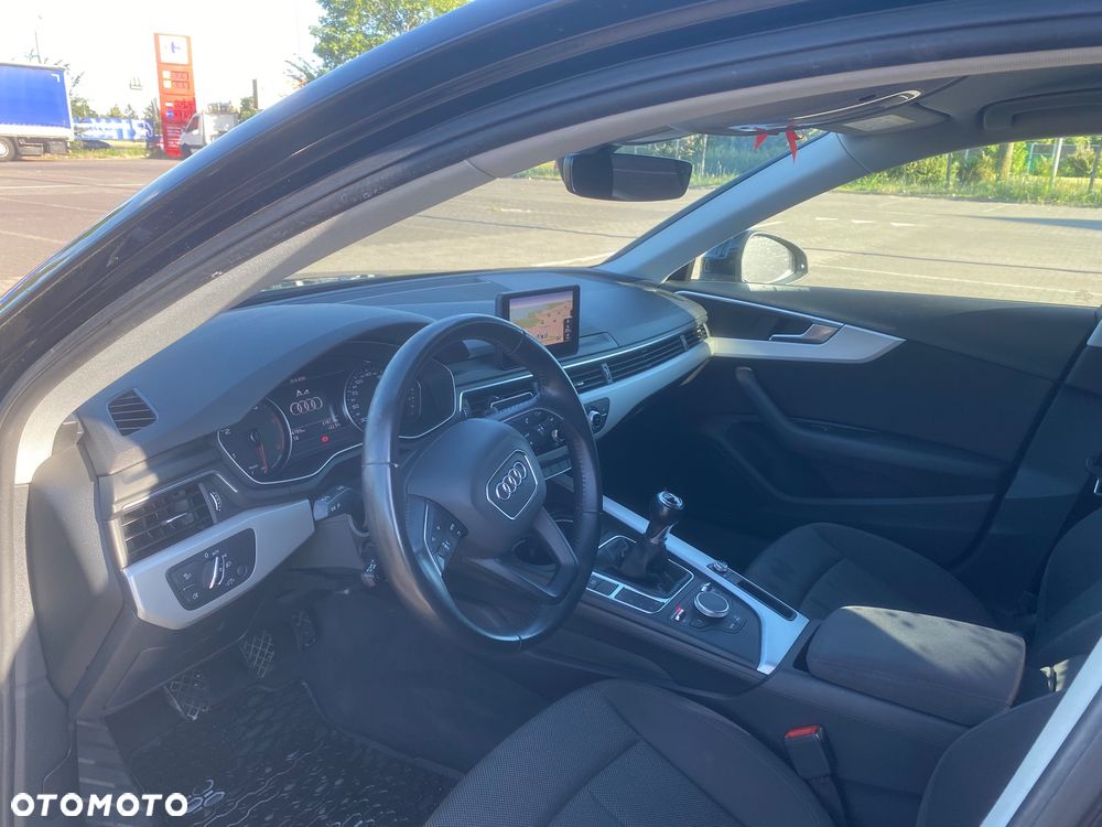 Audi A4 Limousine 2.0 TDI clean diesel - 10