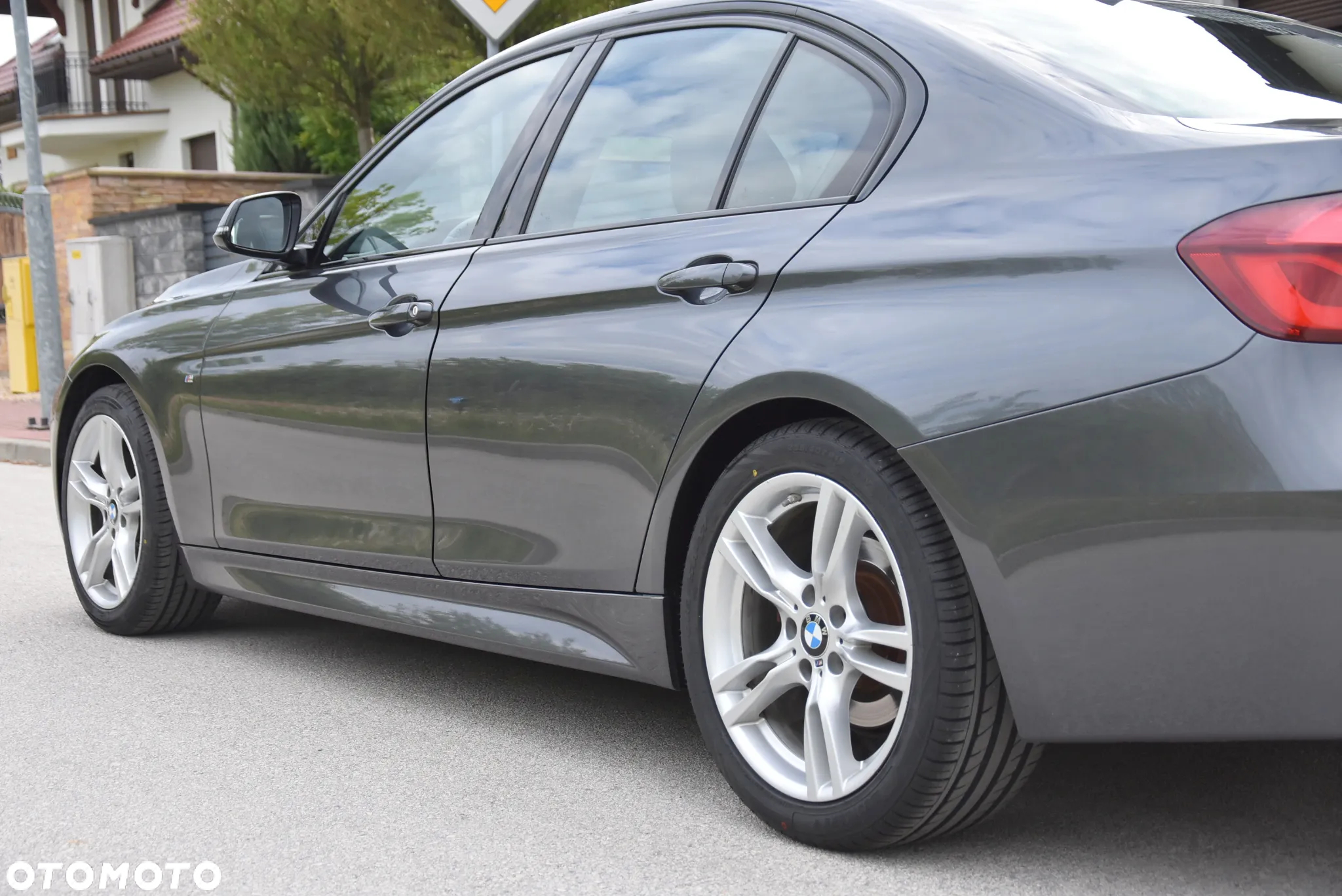 BMW Seria 3 320i Edition M Sport Shadow - 18