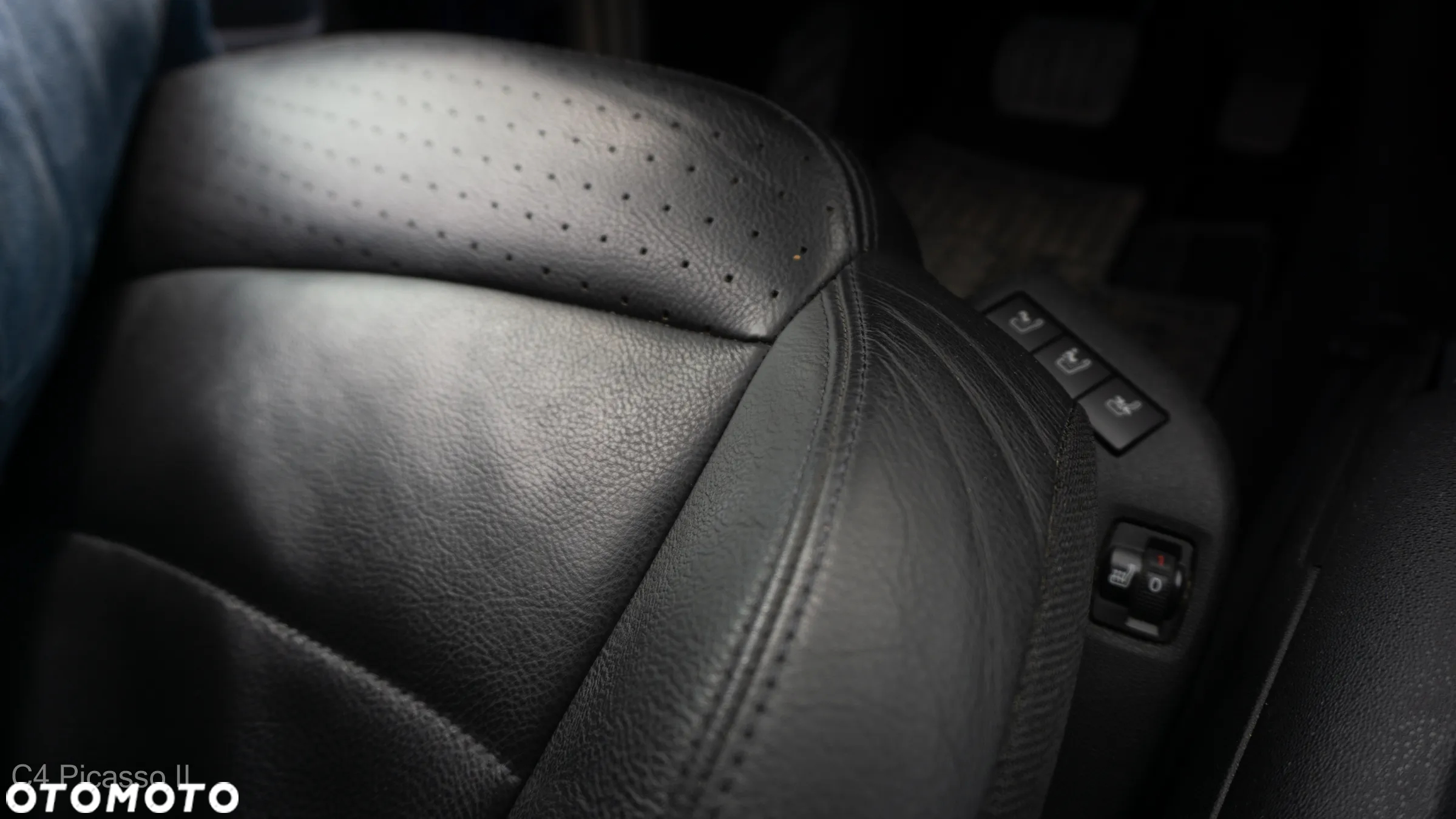 Citroën C4 Picasso BlueHDi 120 EAT6 Business Class - 27