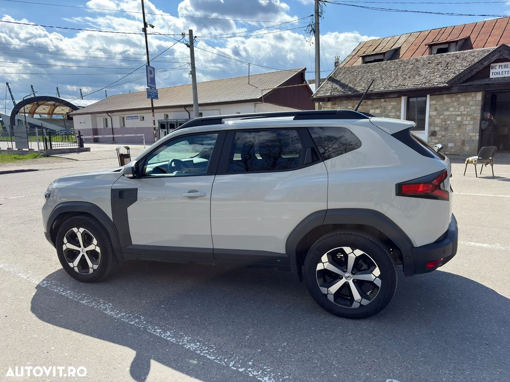 Dacia Duster HEV 140 Journey - 9