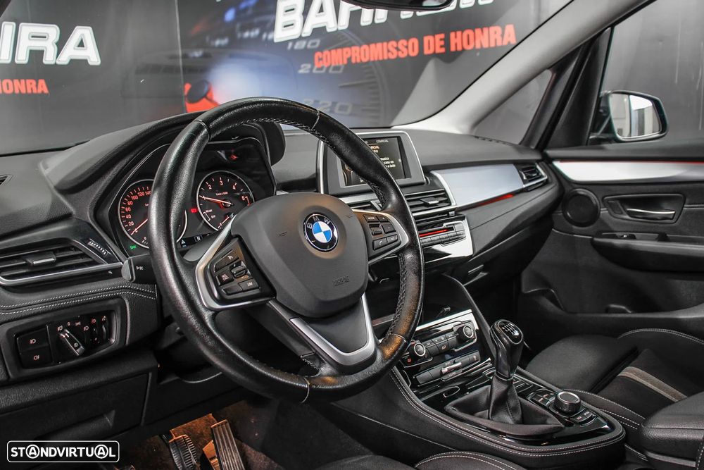 BMW 216 Active Tourer d Line Sport - 19