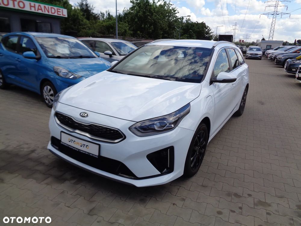 Kia Ceed 1.6 GDI DCT OPF Platinum Edition - 2