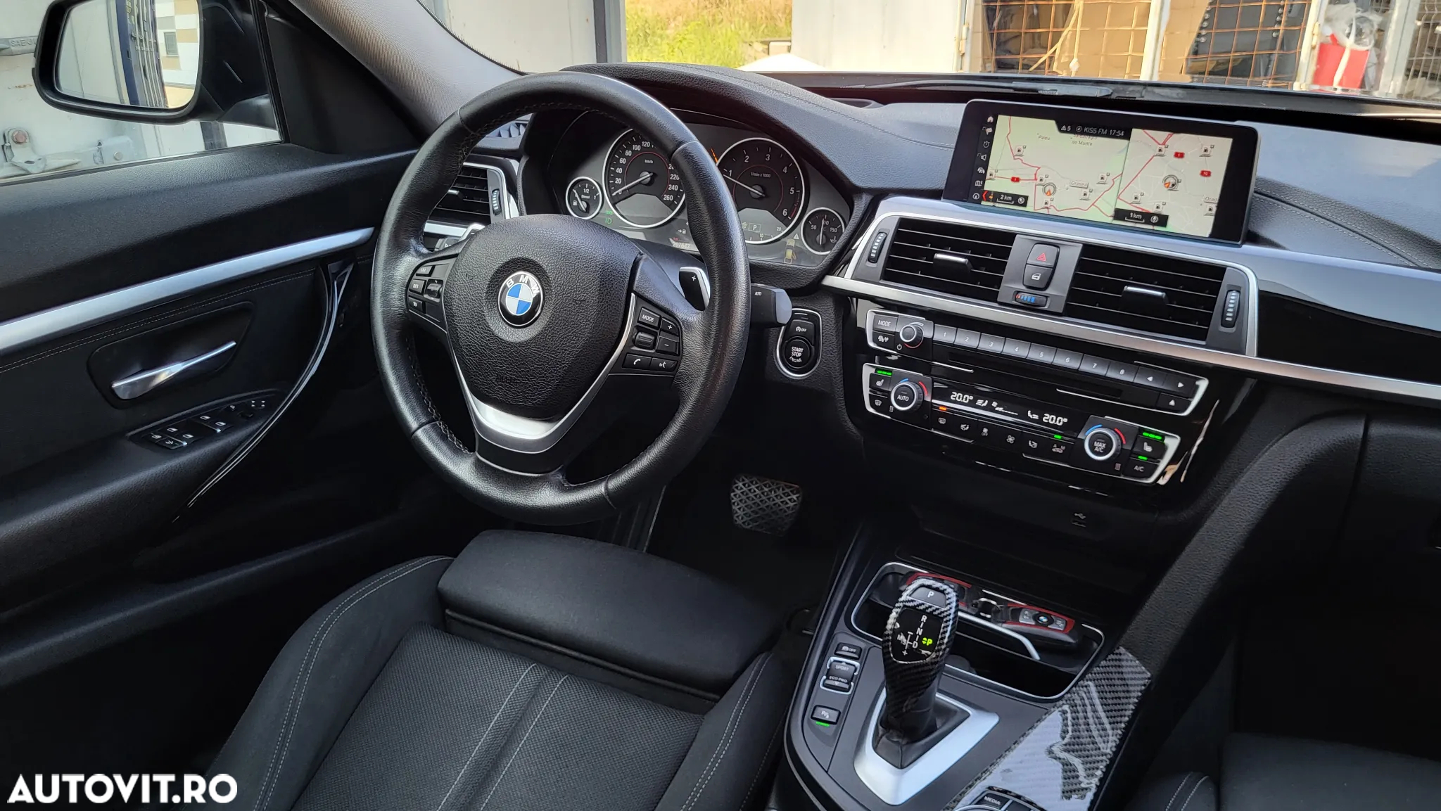 BMW Seria 3 320d xDrive GT Aut. Sport Line - 12