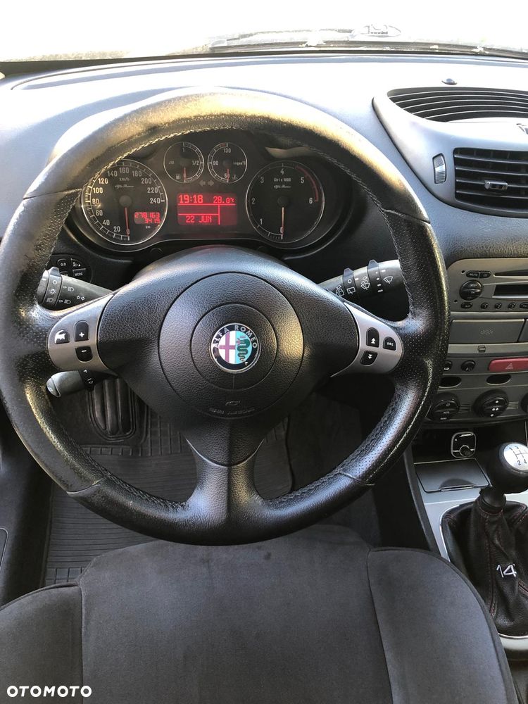 Alfa Romeo 147 1.9 JTD 8V Progression - 9