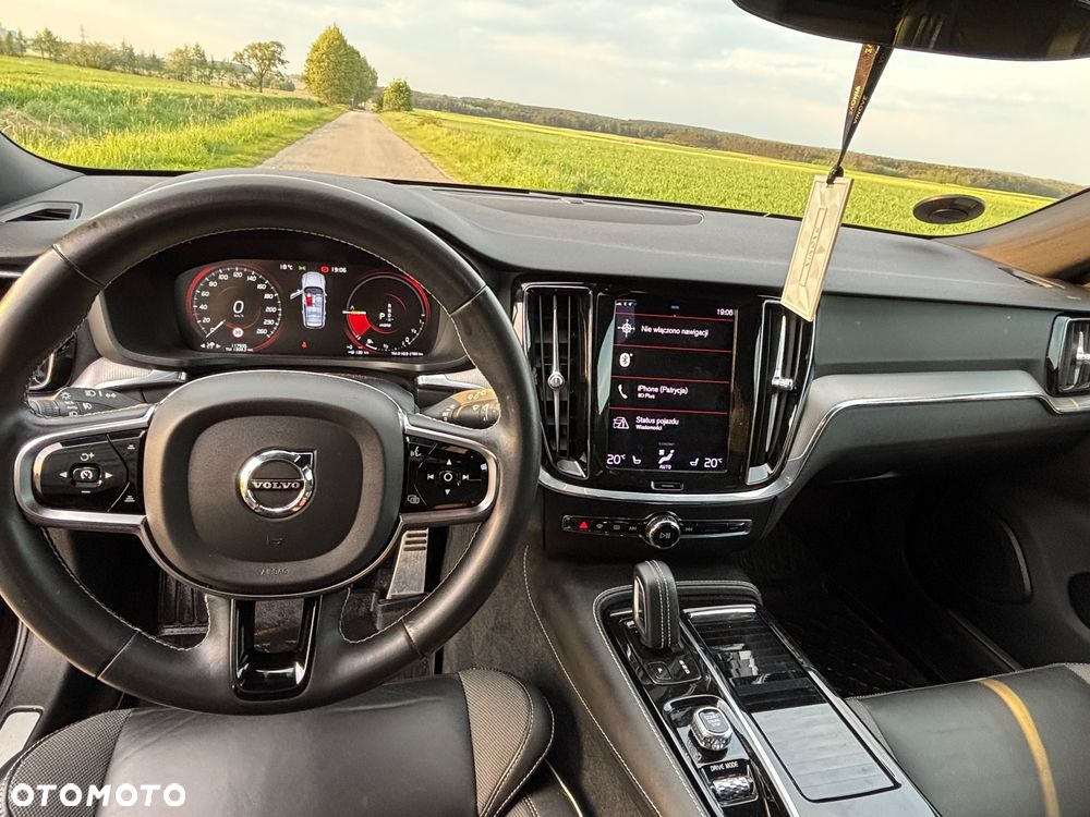 Volvo V60 T6 AWD Recharge Geartronic RDesign - 10
