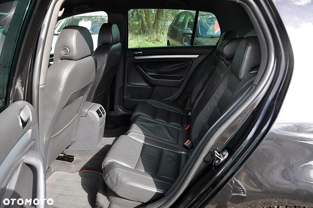 Volkswagen Golf 2.0 GTI - 28