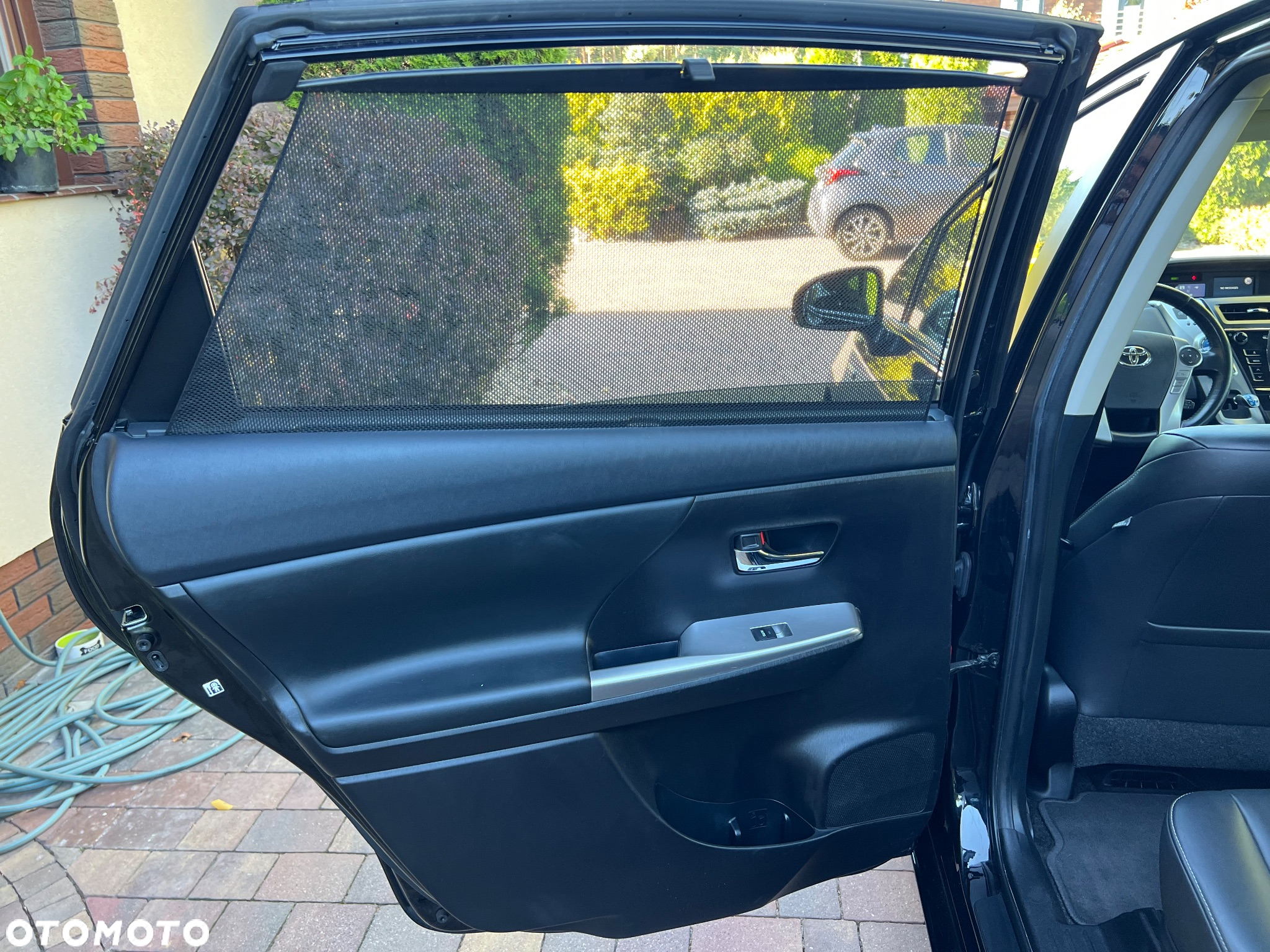 Toyota Prius+ (Hybrid) Comfort - 35