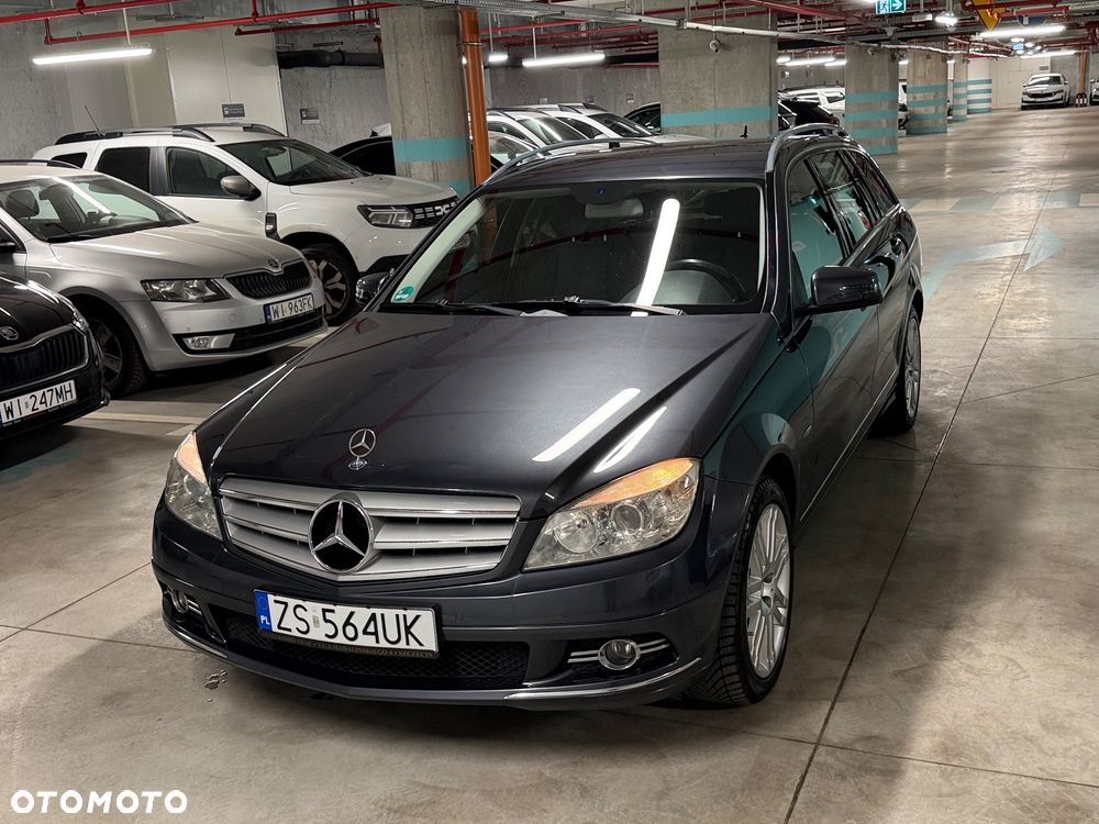 Mercedes-Benz Klasa C 250 CGI Automatik BlueEFFICIENCY Avantgarde - 10