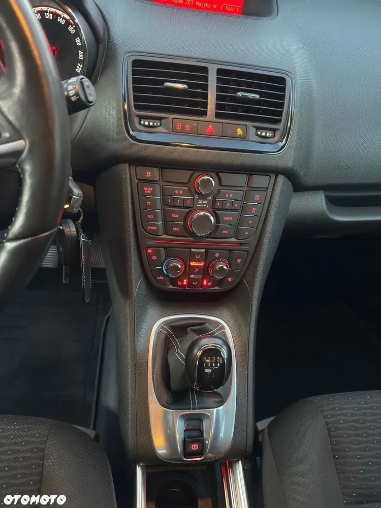 Opel Meriva 1.4 drive - 17