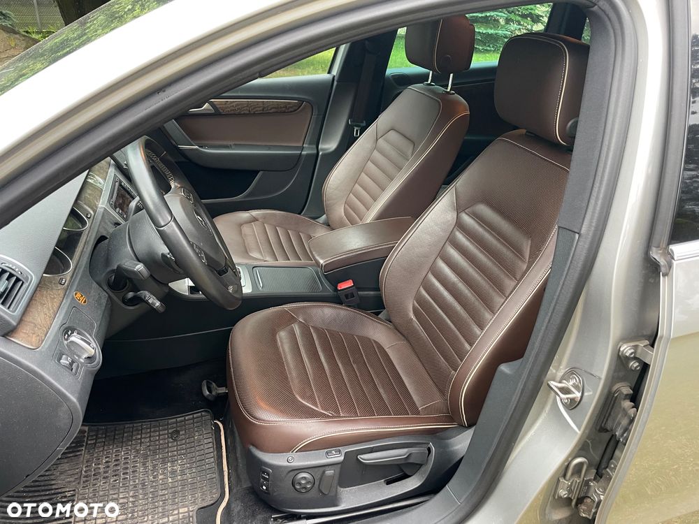 Volkswagen Passat 2.0 TSI Highline DSG - 14