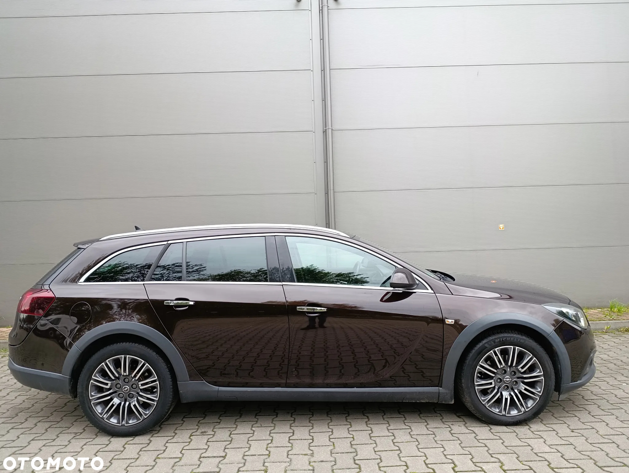 Opel Insignia 2.0 Bi Turbo CDTI 4x4 Country Tourer - 18