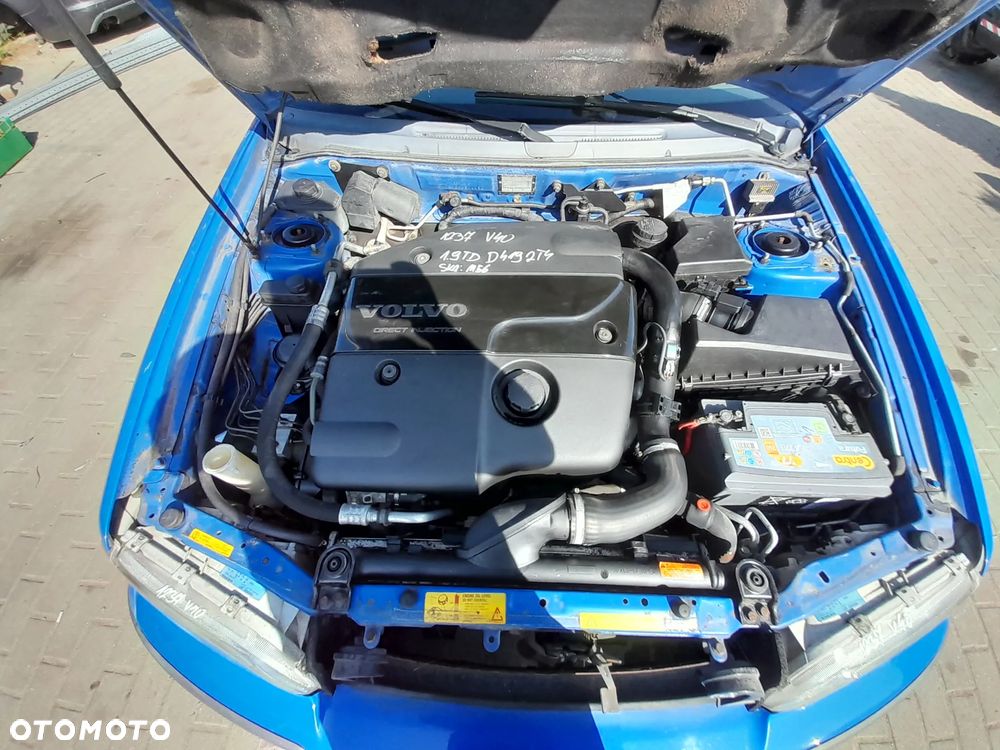 VOLVO V40 SILNIK 1.9 DI 102KM OZNACZENIE: D4192T4