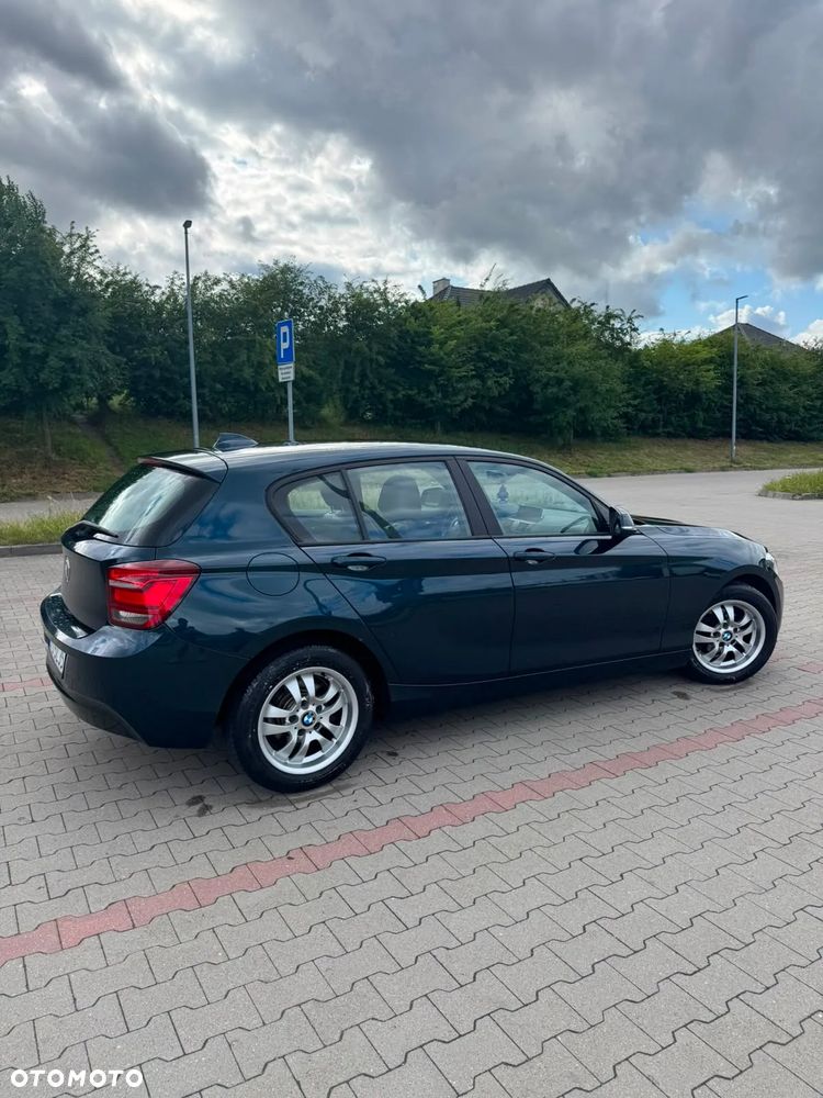 BMW Seria 1 114i Sport Line - 10