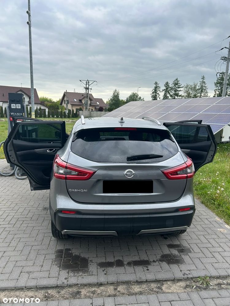 Nissan Qashqai 1.2 DIG-T N-Connecta EU6 - 2