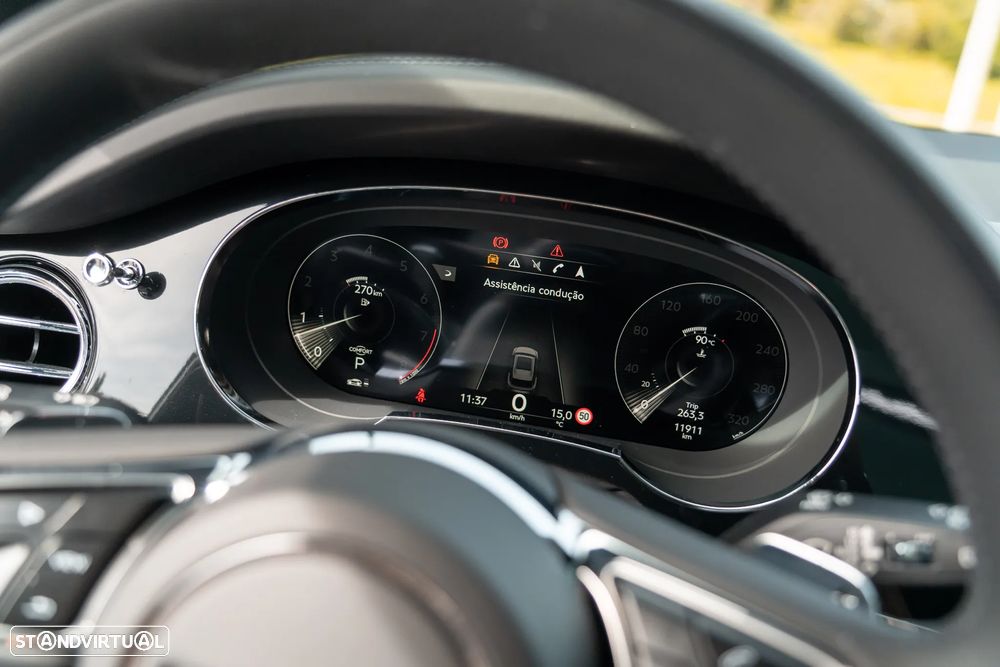 Bentley Bentayga V8 - 11