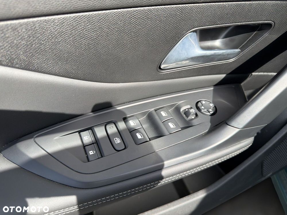 Peugeot 308 - 21