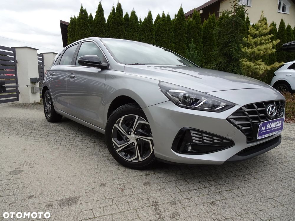 Hyundai i30 1.5 DPI Comfort - 9