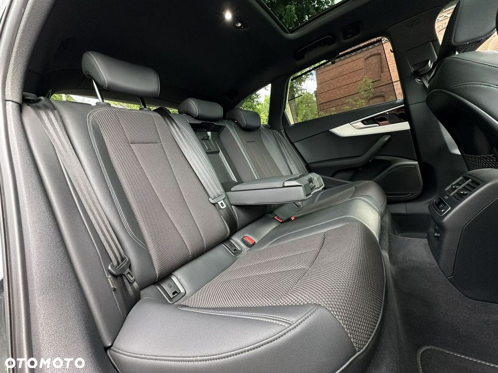 Audi A4 Avant - 10