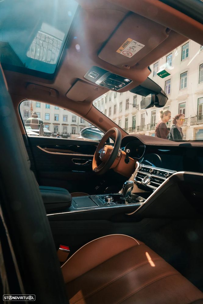 Bentley Flying Spur - 11