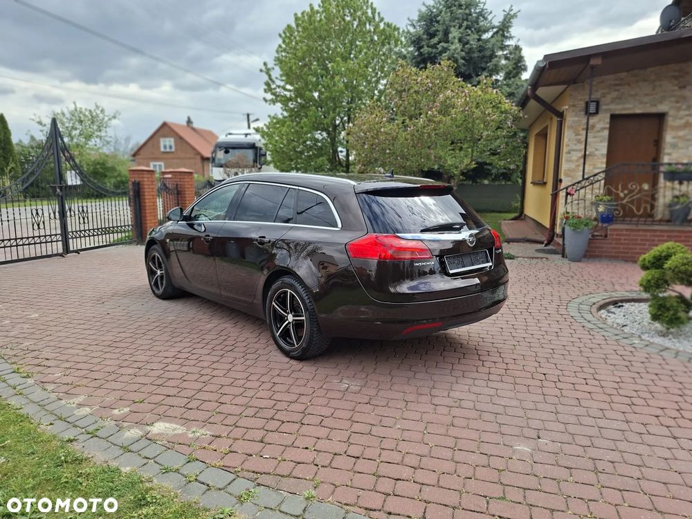 Opel Insignia 1.6 Turbo Design Edition - 11