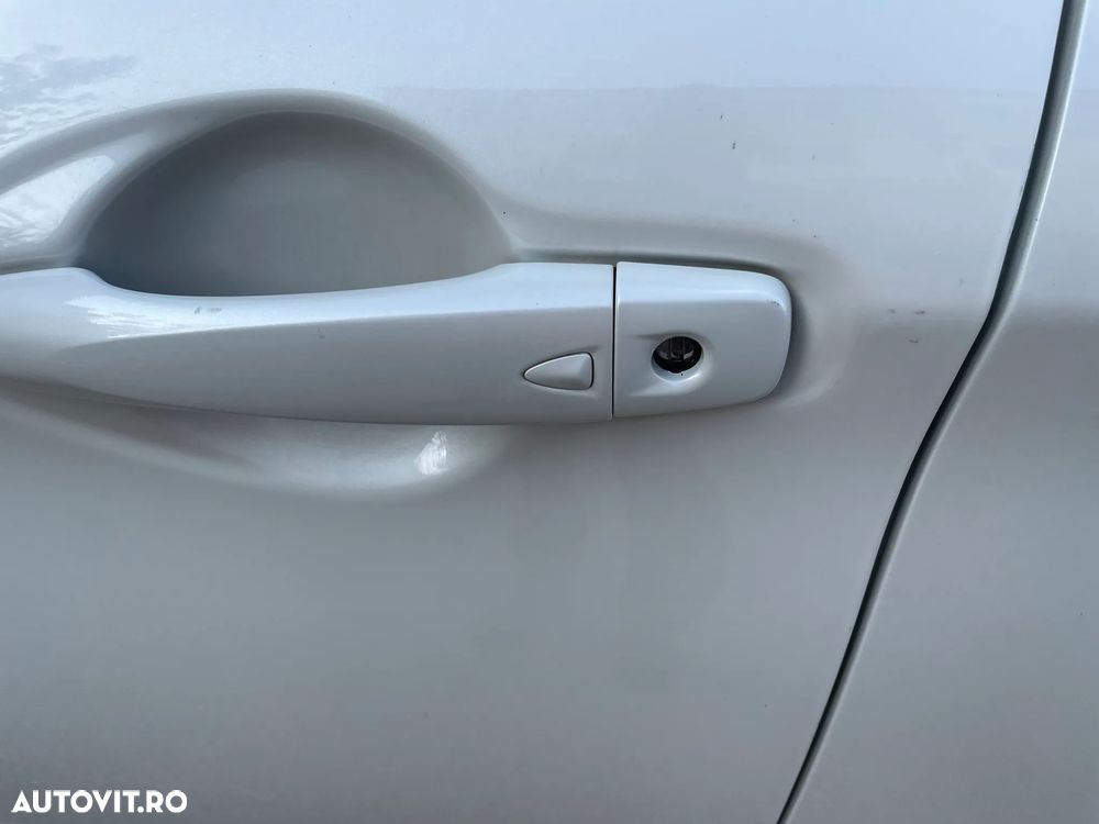 Nissan Qashqai 1.6 DCI Xtronic TEKNA+ - 15