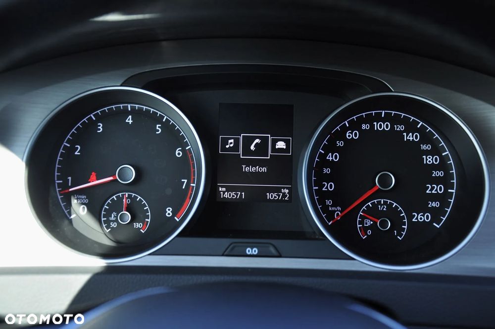 Volkswagen Golf 1.4 TSI BMT Comfortline - 30