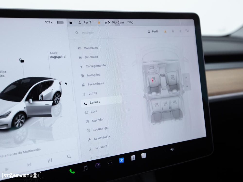 Tesla Model Y Long Range Dual Motor AWD - 26