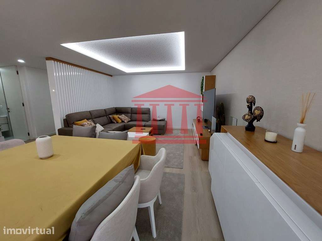 APARTAMENTO T3 C/ GARAGEM - Grande imagem: 5/14