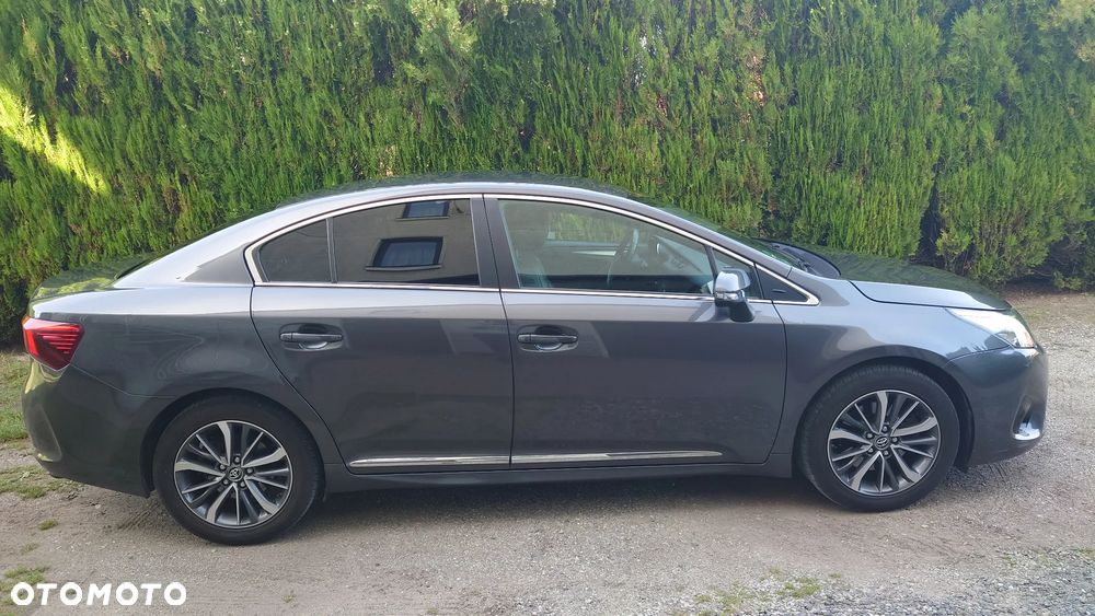 Toyota Avensis 2.0 D-4D Active Business - 12