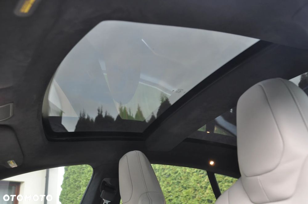 Tesla Model S 70 - 13