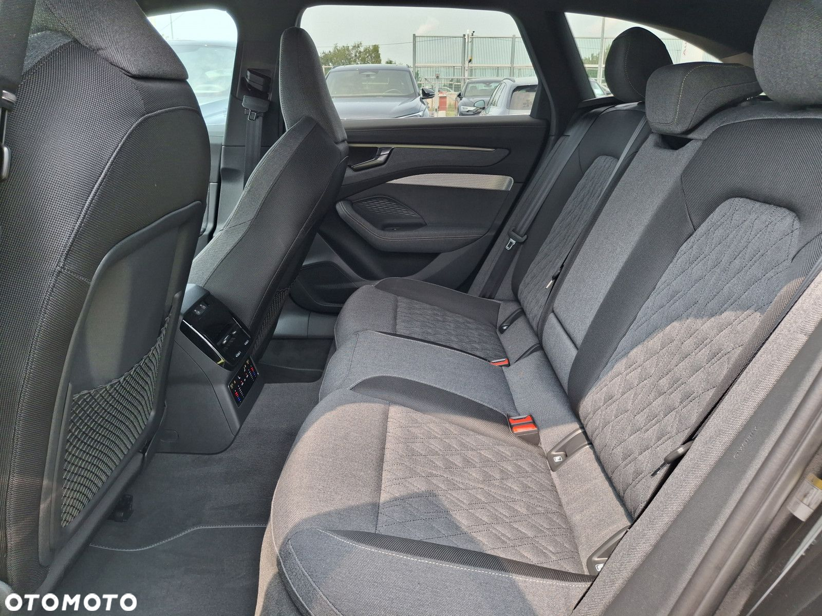 Audi A6 - 18