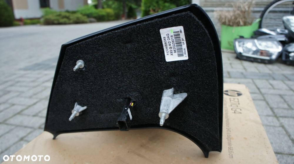 LEWE LUSTERKO RENAULT TRAFIC III LIFT 7 PIN - 3
