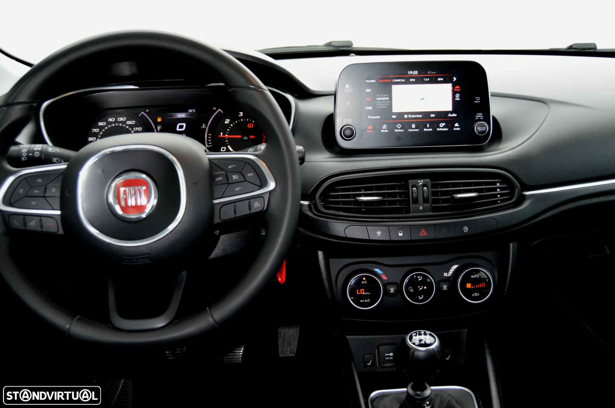 Fiat Tipo Station Wagon 1.6 M-Jet Lounge Tech - 16