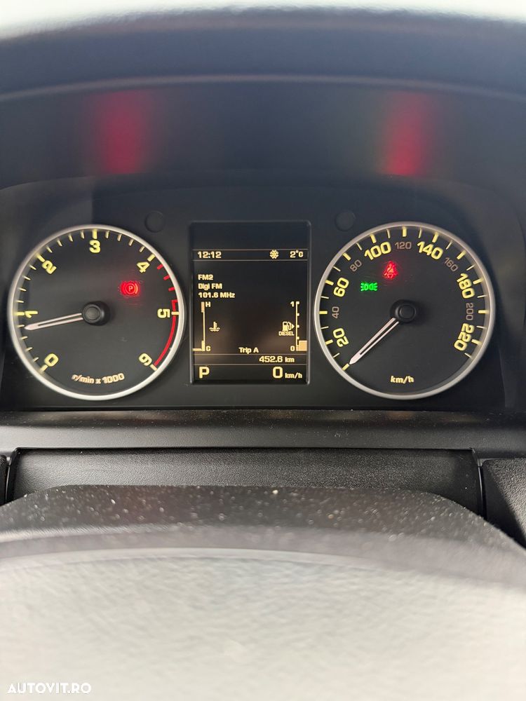 Land Rover Discovery 4 3.0 SDV6 HSE Aut - 14