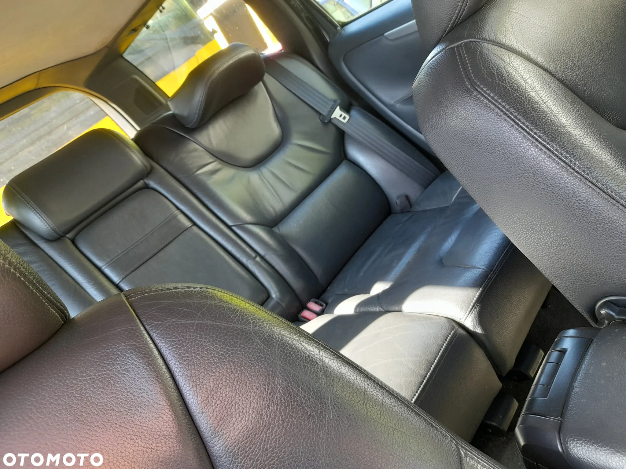 VOLVO V70 KOMBI  podłokietnik tunel środkowy - 6