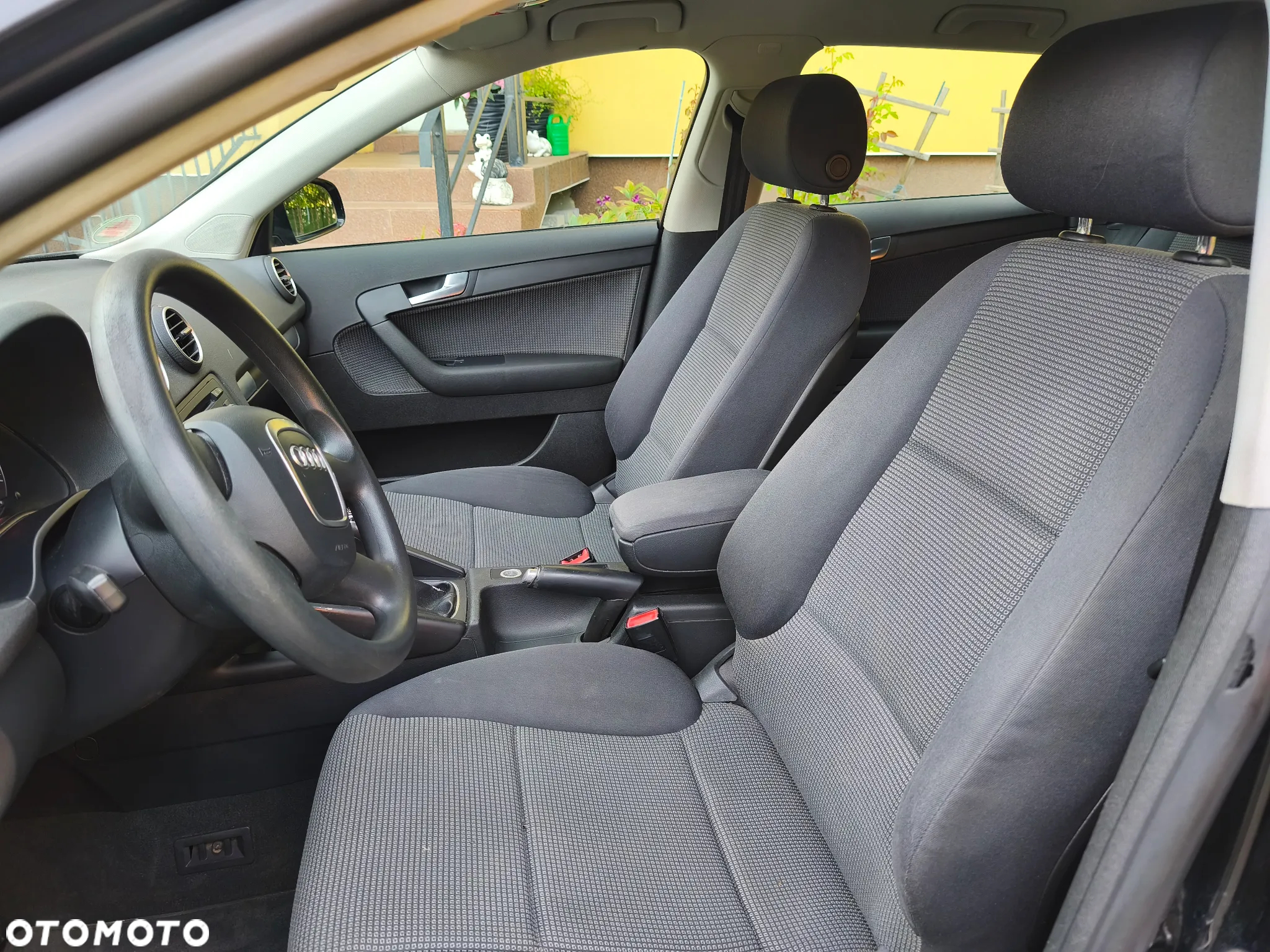 Audi A3 Sportback 1.6 Attraction - 12