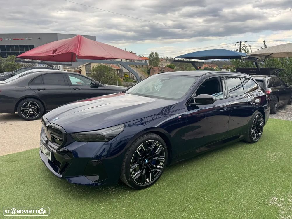 BMW i5 - 1