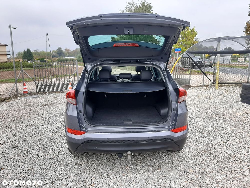 Hyundai Tucson blue 1.7 CRDi 2WD Intro Edition - 13