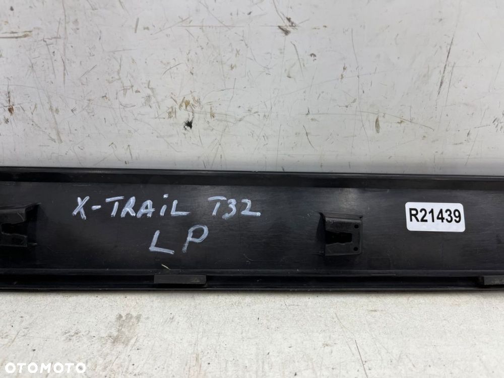 Listwa Nissan X-Trail 3 III T32 13-21r. lewa przednia dolna nakładka drzwi lewy przód 80877-4ce0a - 15