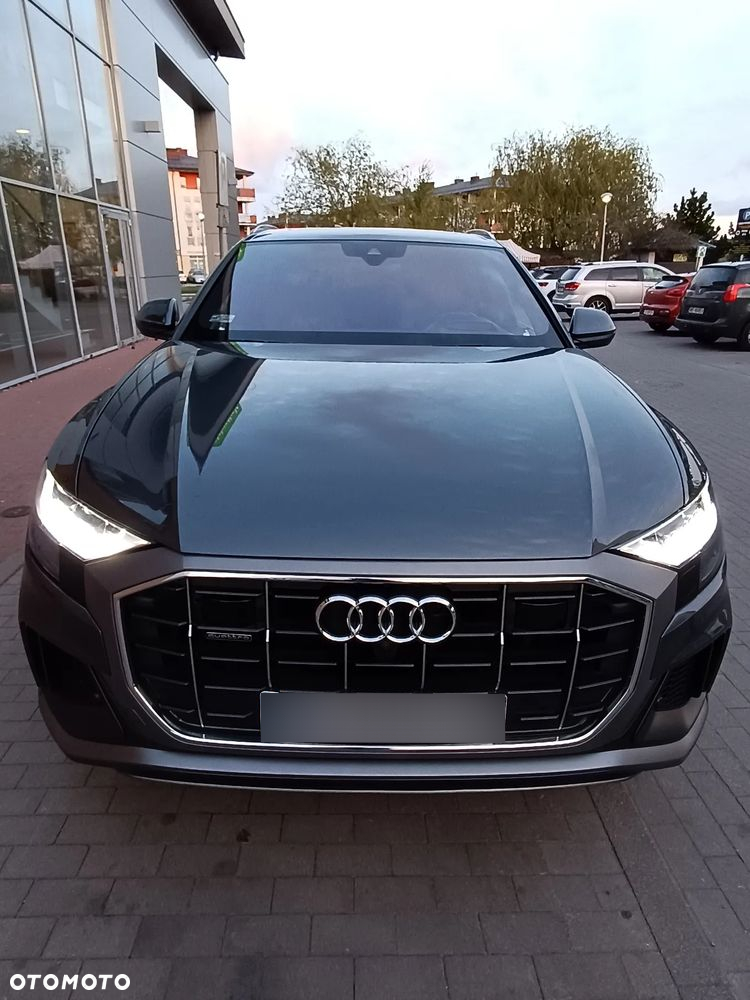 Audi Q8 - 32