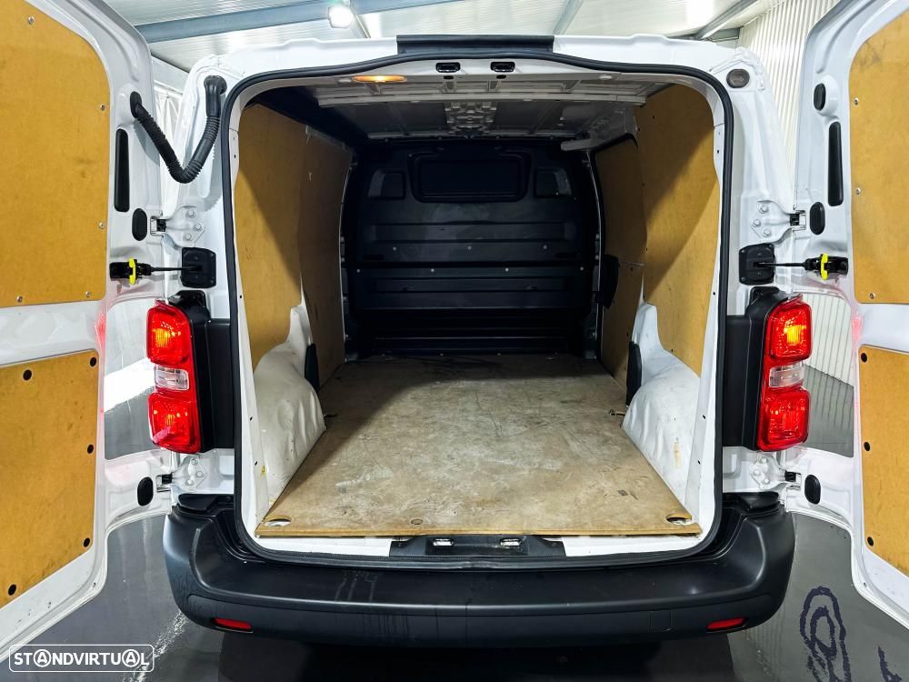Toyota Proace Electric 50kWh 136cv Business Line - 24