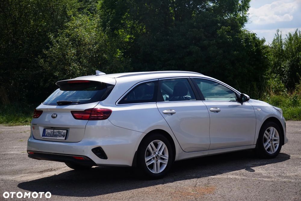 Kia Ceed 1.4 M - 11