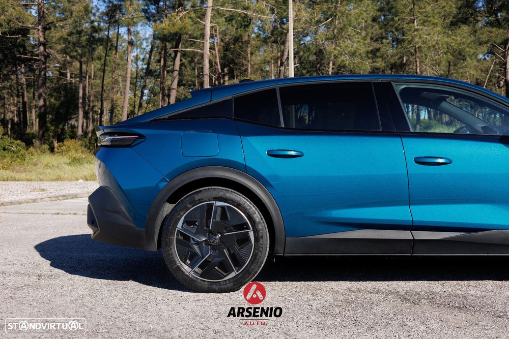 Peugeot 408 1.6 Hybrid GT e-EAT8 - 6