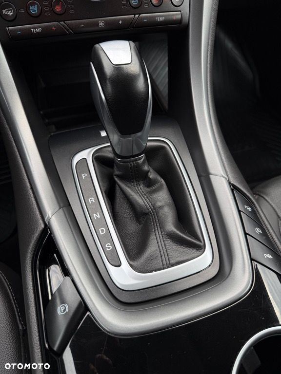 Ford Mondeo 2.0 TDCi ST-Line PowerShift - 26