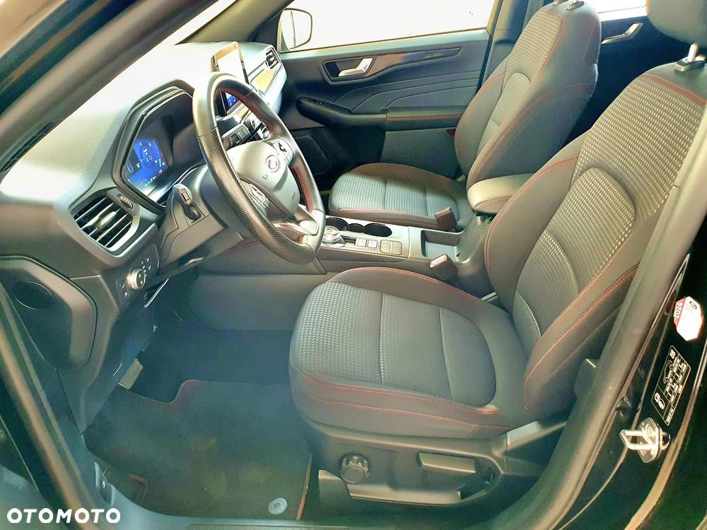 Ford Kuga - 9