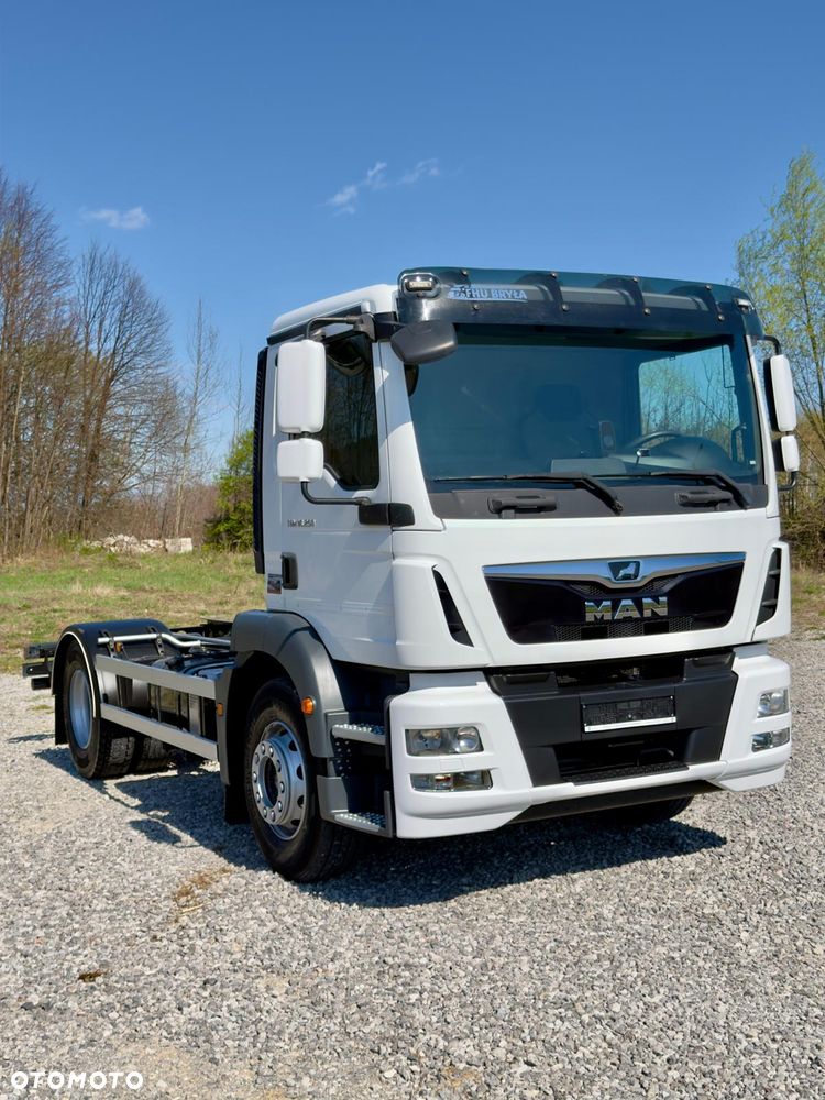 MAN TGM 18.250 / 18.290 / BLOKADA MKSTU / RAMA / WYWROT / HAKOWIEC / KIPER / BECZKA / UTRZYMANIE DRÓG / E6 / ROZSTAW OSI 3.70M / STAN BARDZO DOBRY - 11